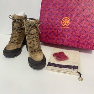Tory Burch Lug Sole Hiker Ankle Boot- Alce & Coconut Color- New In Box- Reemoly
